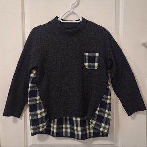 Plaid Accent Sweater in Black and Green